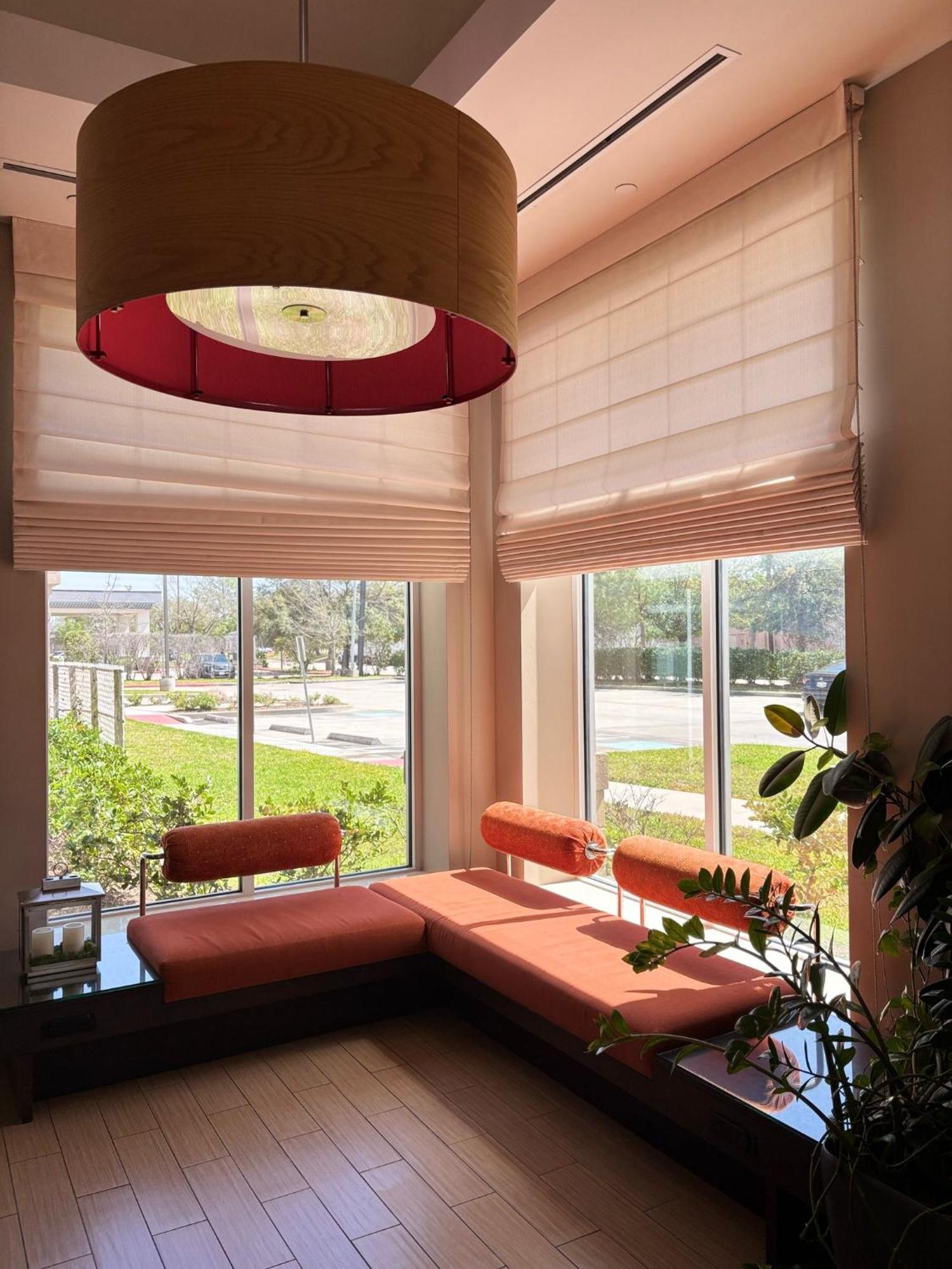 Kozy Hotel Houston North Westfield Eksteriør bilde